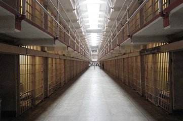 哪些场合离不开手机信号屏蔽器